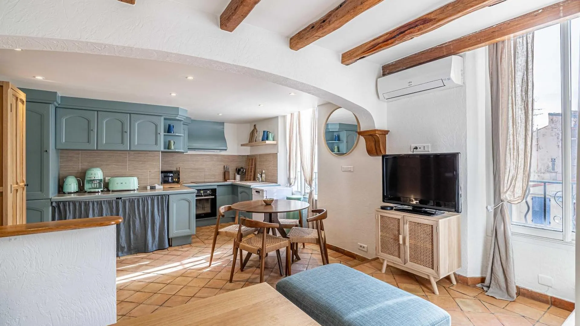 Charming Apartment Heart Of Suquet Neighborhood Cannes
